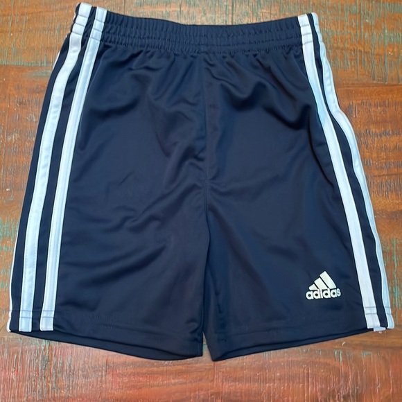 4 pairs of shorts! - Picture 8 of 13